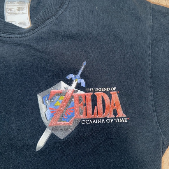 Vintage Zelda Shirt - Size Small - Picture 2 of 4